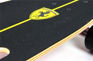 Skateboard Cruiser FERRARI 31"