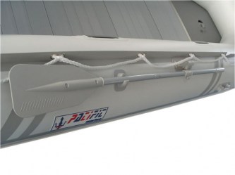 Motorový nafukovací člun PACIFIC MARINE 380 AL podlaha